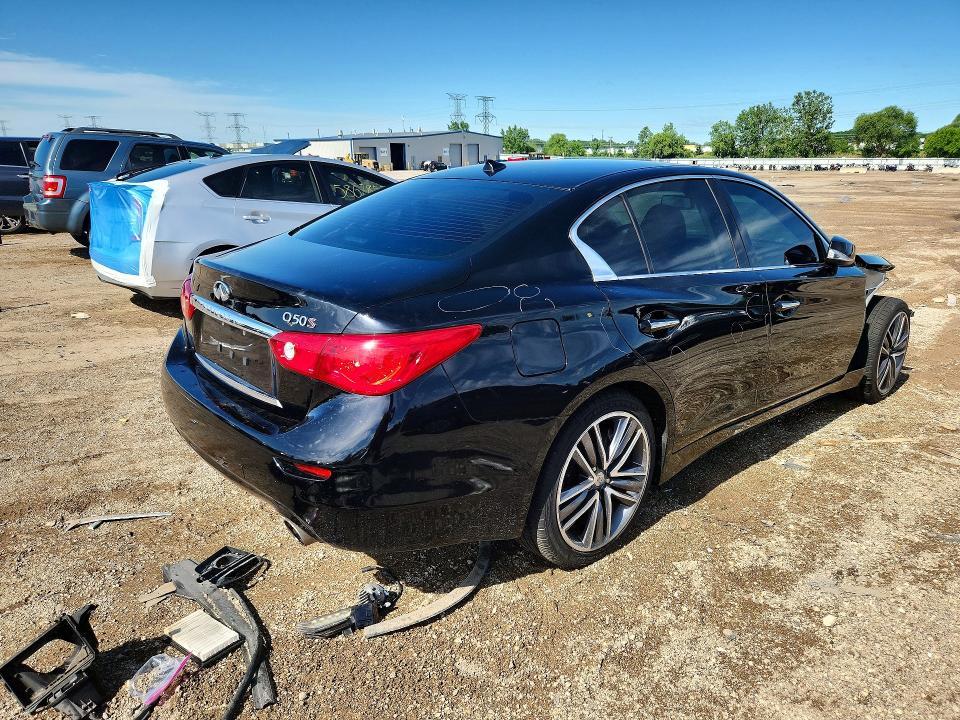 2015 Infiniti Q50 Sport