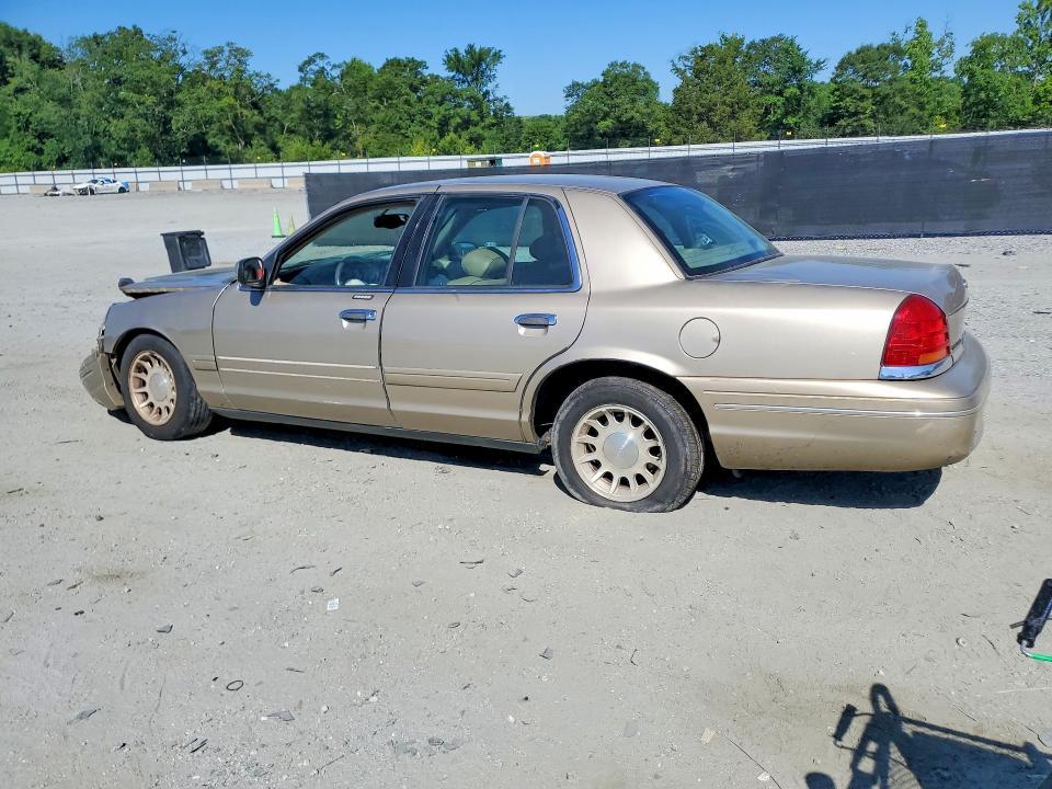 1999 Ford Crown vic cou
