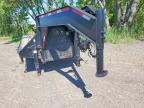 2015 Roadclipper 2015 Diamond C Equipment Trailer