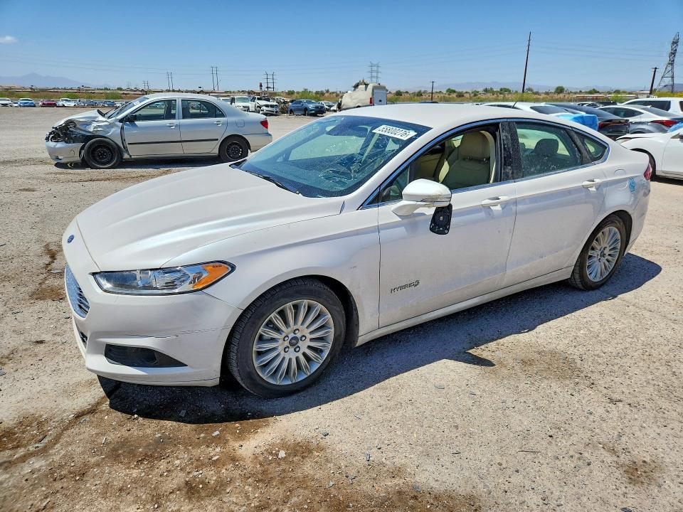 2016 Ford Fusion se Hybrid