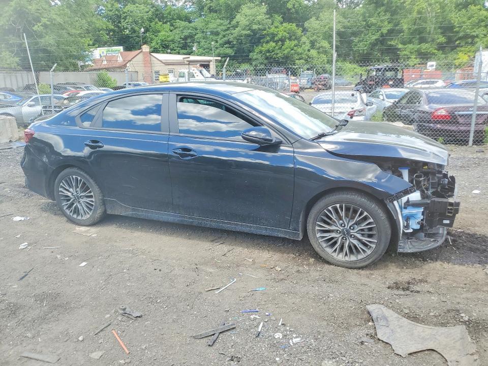 2023 KIA Forte gt Line