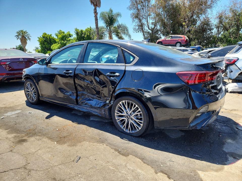 2023 KIA Forte gt Line