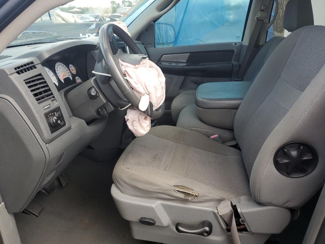 2007 Dodge RAM 1500 ST