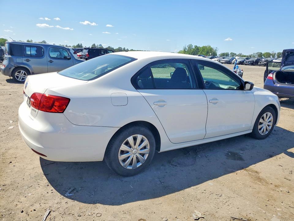 2011 Volkswagen Jetta Base 4D Sedan