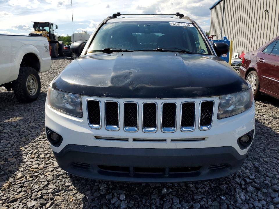 2016 Jeep Compass Sport