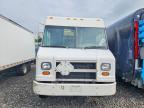 2000 Freightliner MT45G Chassis Delivery Truck