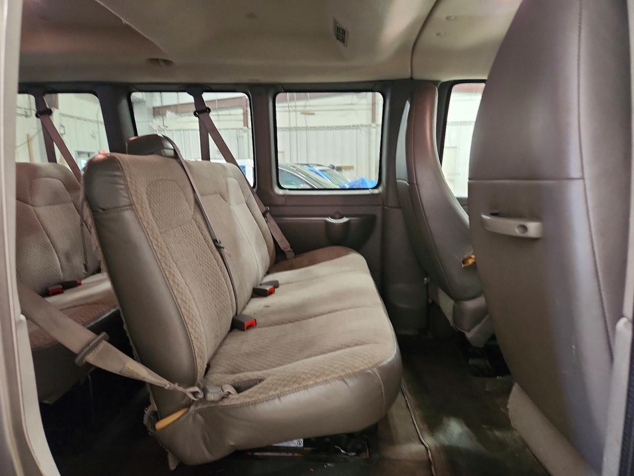 2012 Chevrolet Express G3500 LT