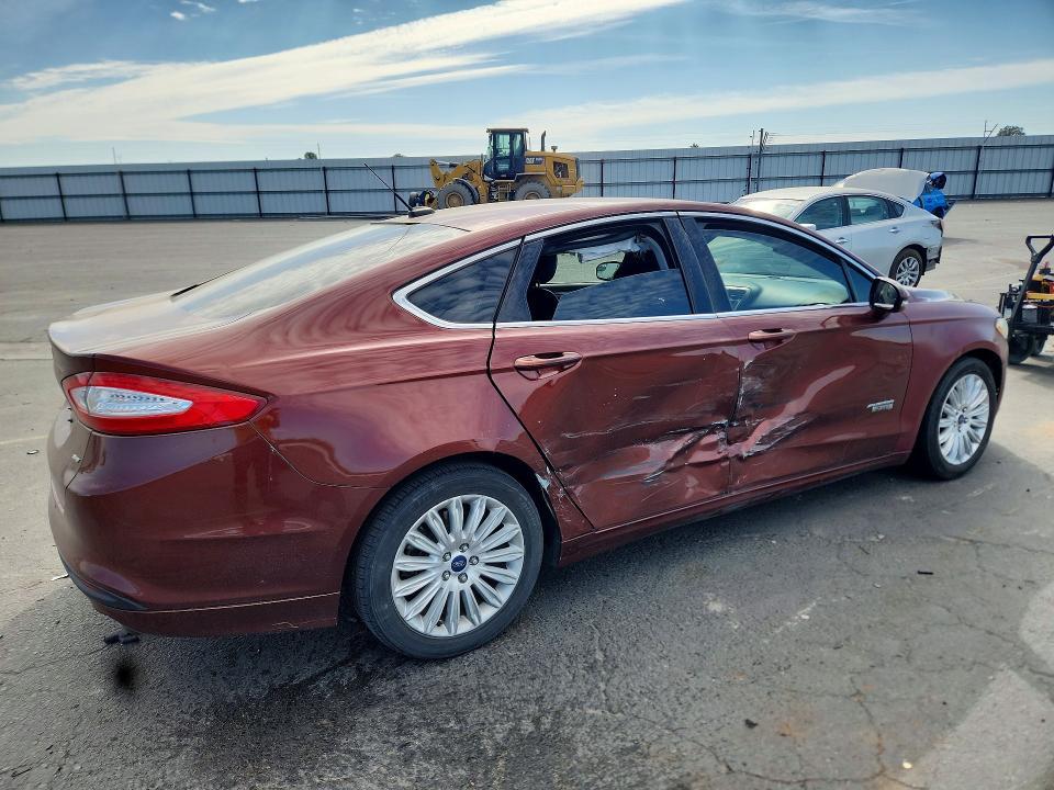 2016 Ford Fusion se Phev