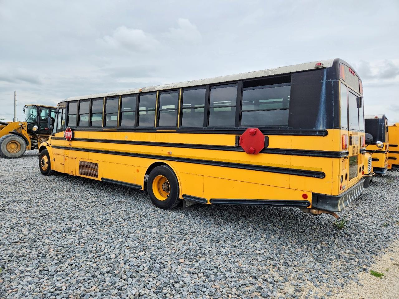 2009 Thomas SAF-T-LINER C2-School Bus