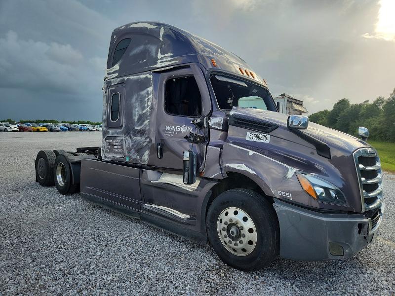 2026 Freightliner Cascadia 126 Semi Truck