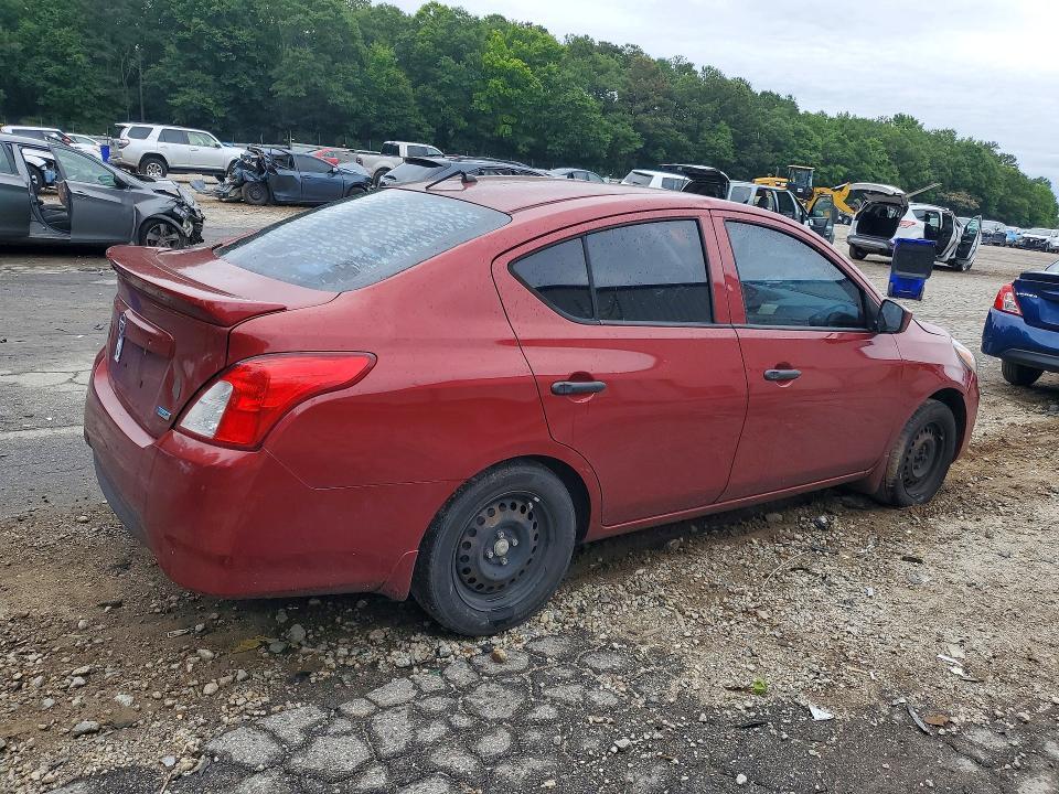 2016 Nissan Versa 1.6 s Plus