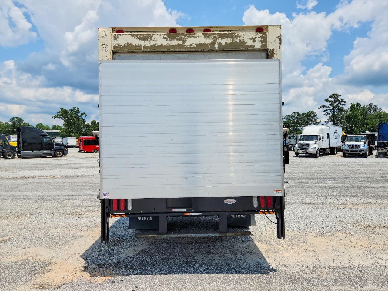 2013 Ford F550 Super Duty Refrigerated BOX Truck