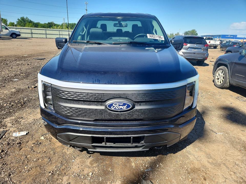 2025 Ford F150 Lightning XLT