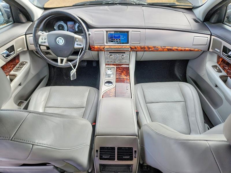 2009 Jaguar XF