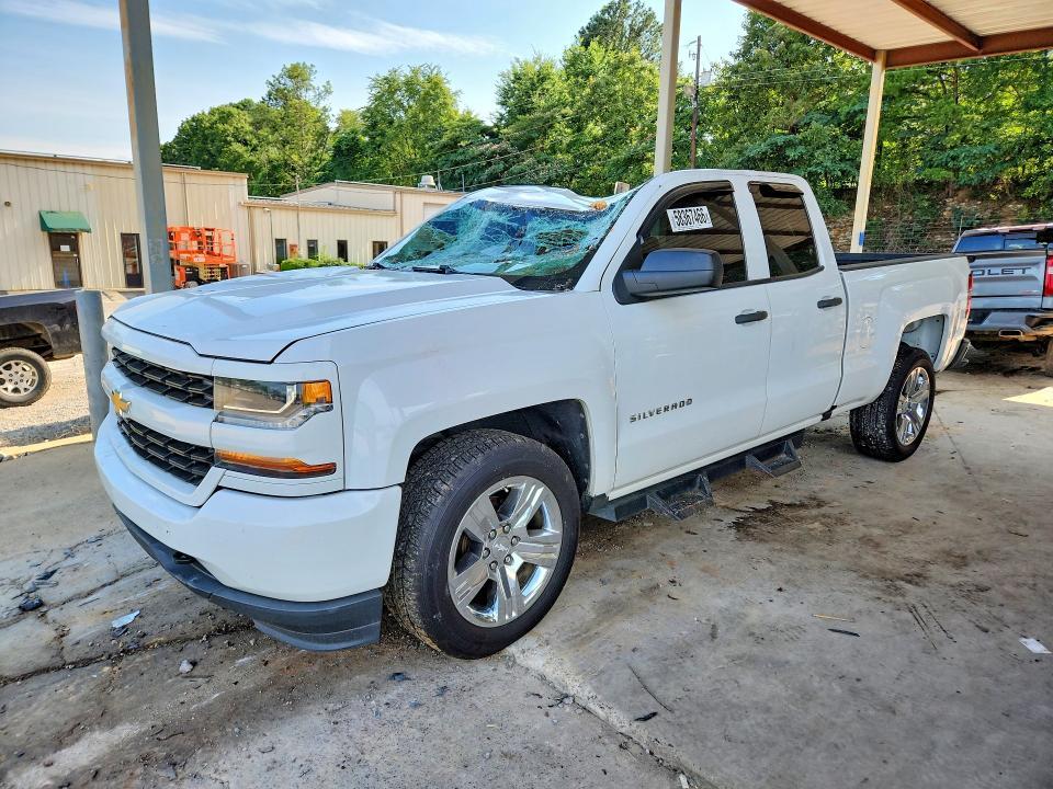2016 Chevrolet Silverado C1500 Custom