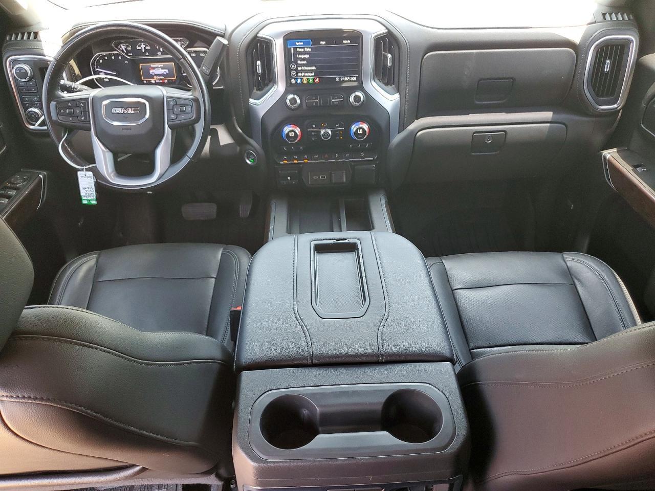 2020 GMC Sierra K1500 SLT
