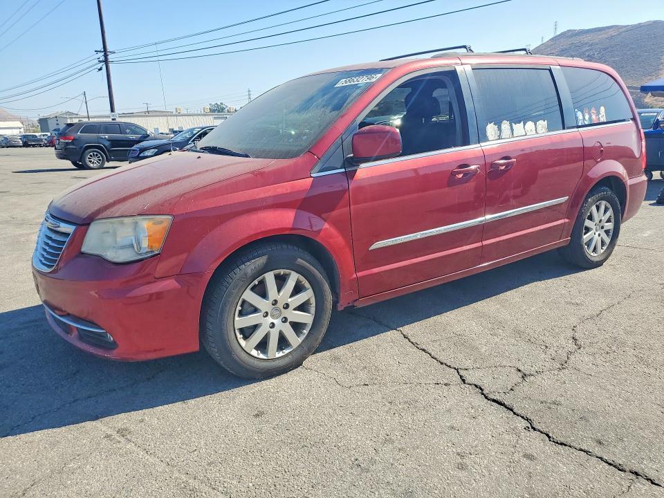 2014 Chrysler Town & Country Touring