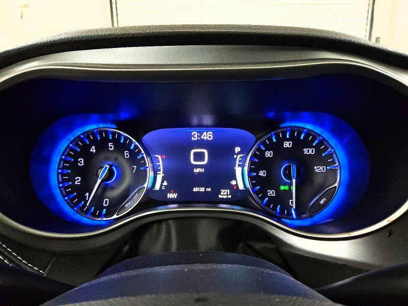 2023 Chrysler Pacifica Touring