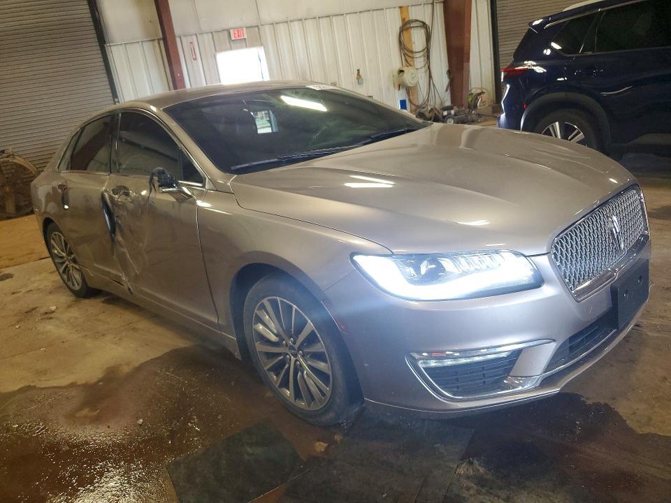 2020 Lincoln MKZ