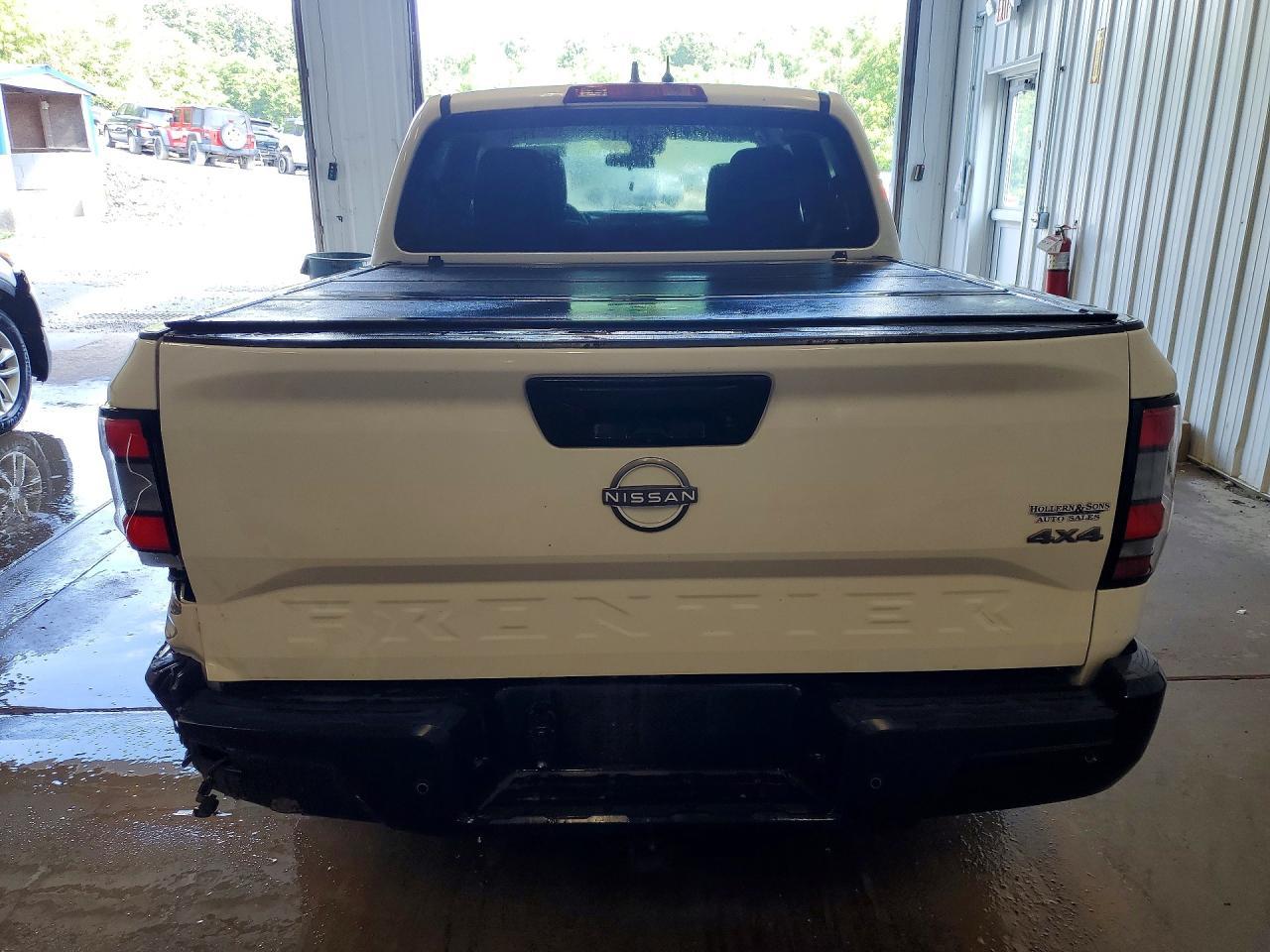 2022 Nissan Frontier S