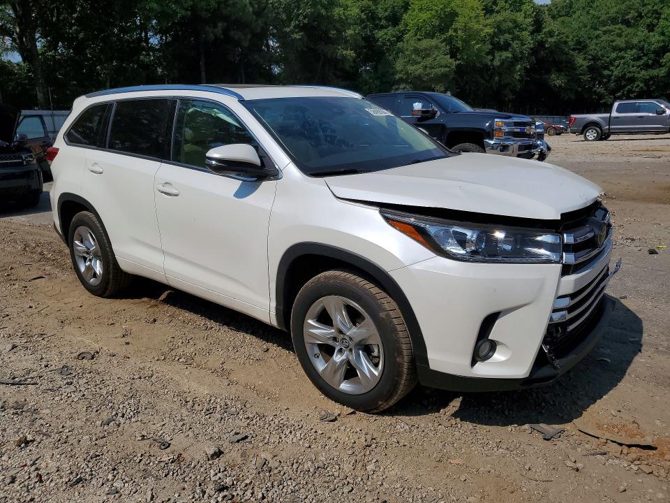 2017 Toyota Highlander Limited