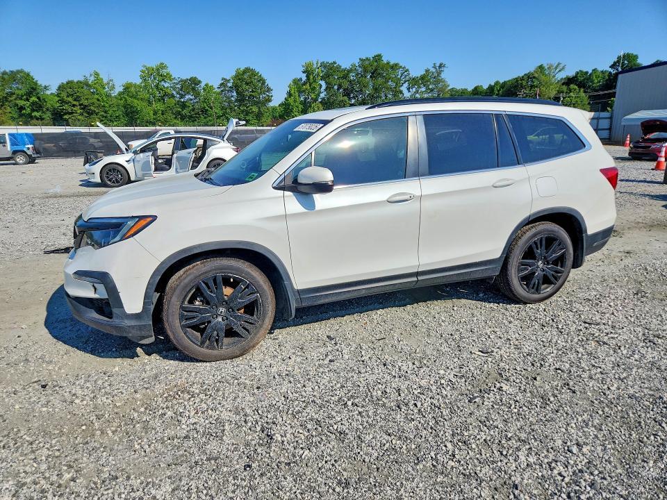2022 Honda Pilot se