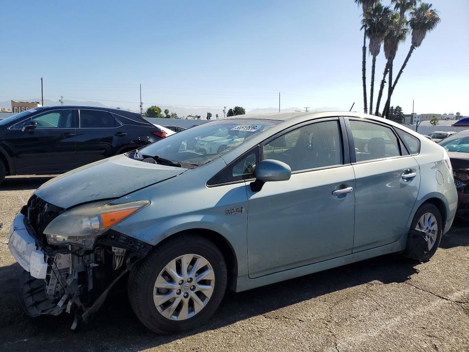2012 Toyota Prius Plug-in Hybrid Advanced