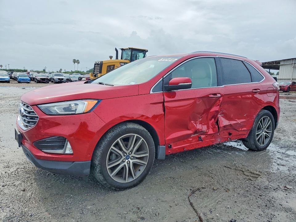 2020 Ford Edge Titanium