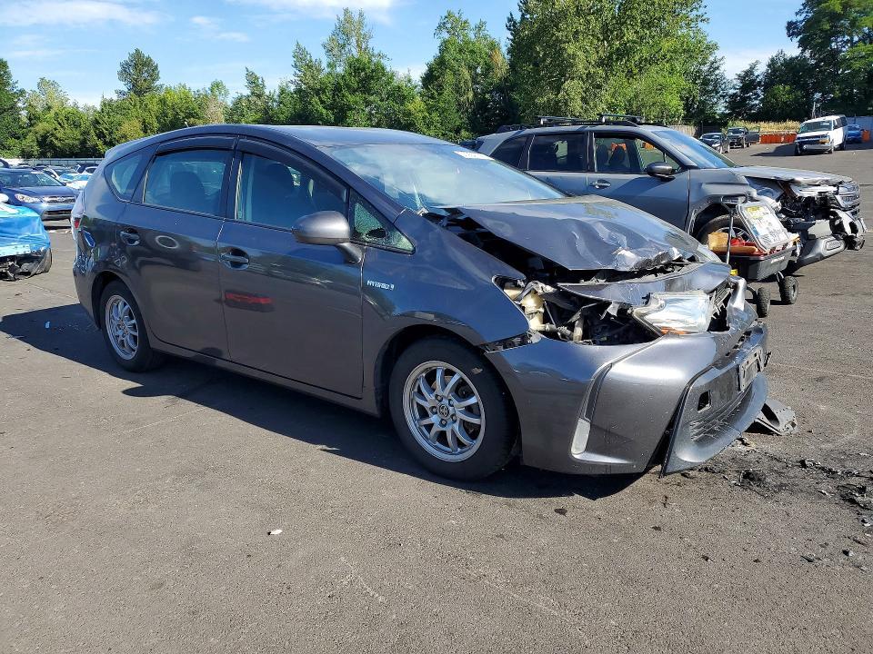 2015 Toyota Prius v Three