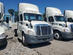 2016 Freightliner Cascadia 1-Semi Truck