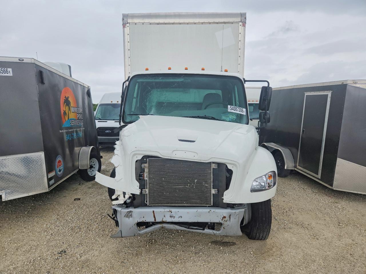 2023 Freightliner Business Class M2 BOX Truck