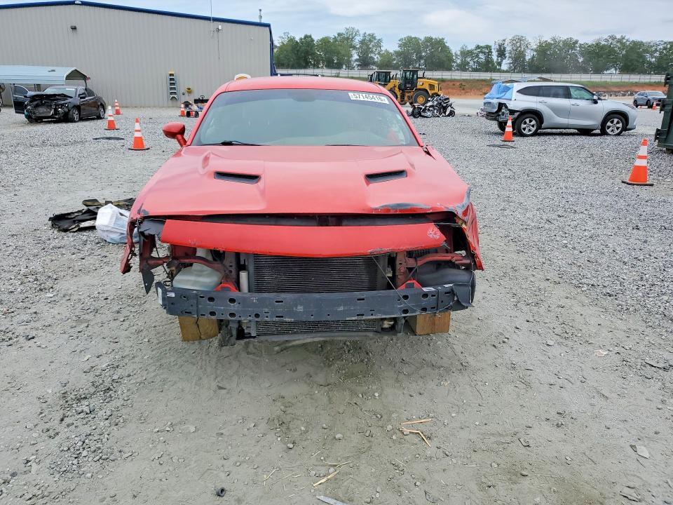 2015 Dodge Challenger sxt