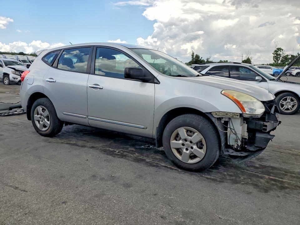 2011 Nissan Rogue s