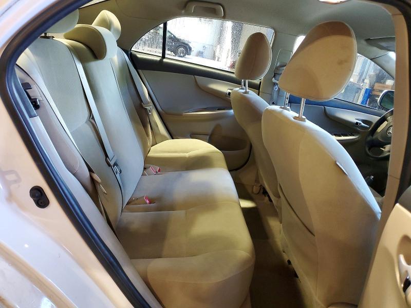 2013 Toyota Corolla le