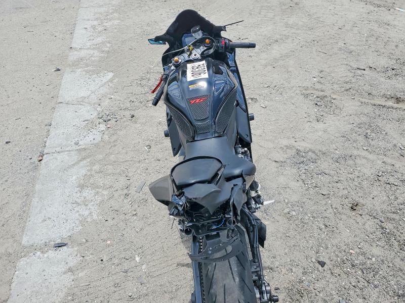 2025 Yamaha YZFR7