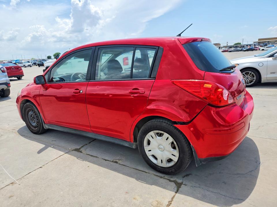 2011 Nissan Versa 1.8 s