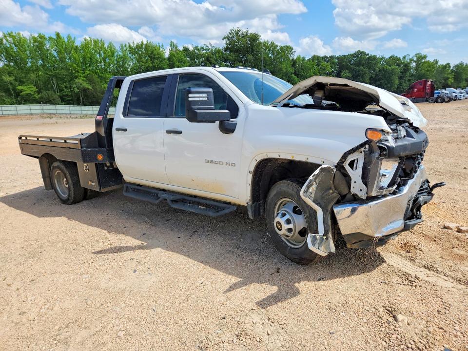 2021 Chevrolet Silverado C3500