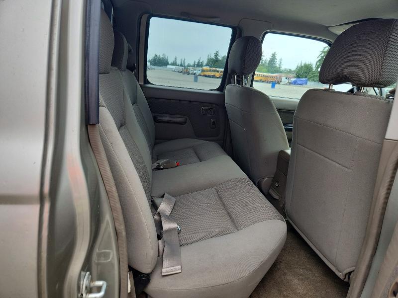 2002 Nissan Frontier Xe-v6