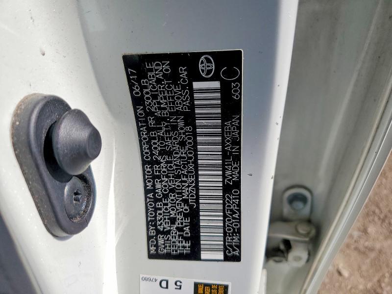 2017 Toyota Prius v Three
