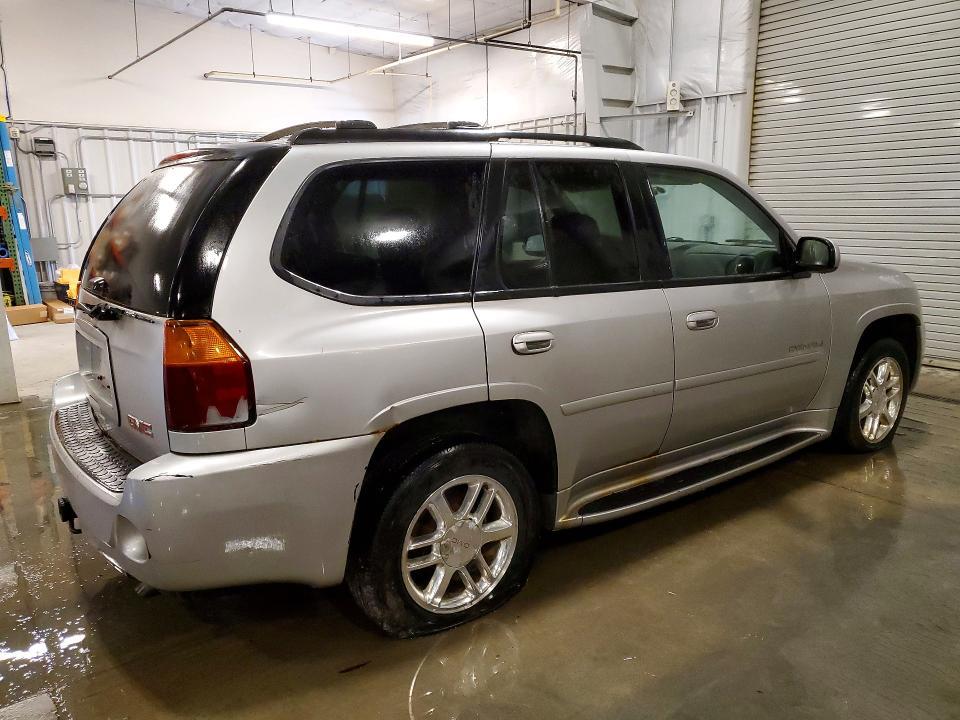 2006 GMC Envoy Denali