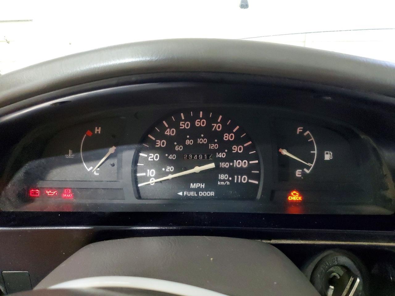 2001 Toyota Tacoma Base