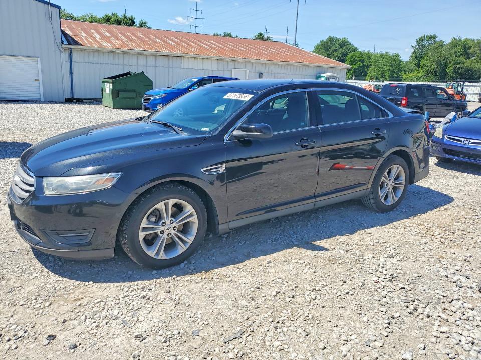 2013 Ford Taurus