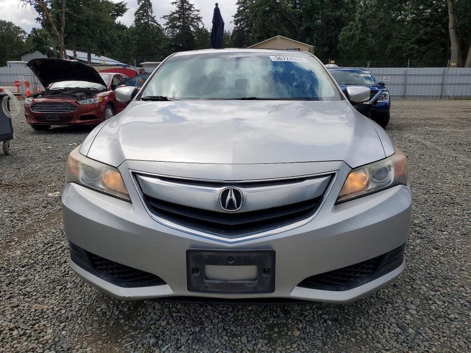 2013 Acura Ilx 20