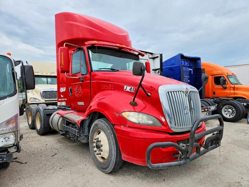 2015 International Prostar Semi Truck