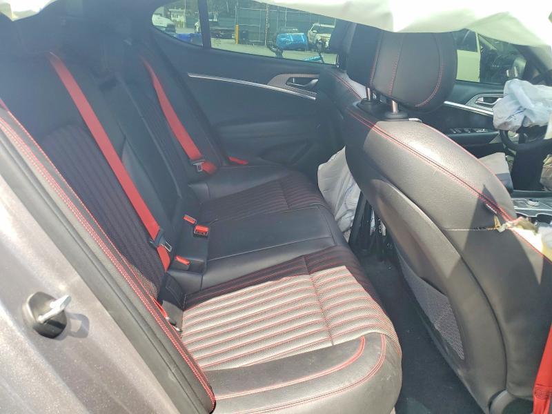 2022 Genesis G70 3.3t Standard