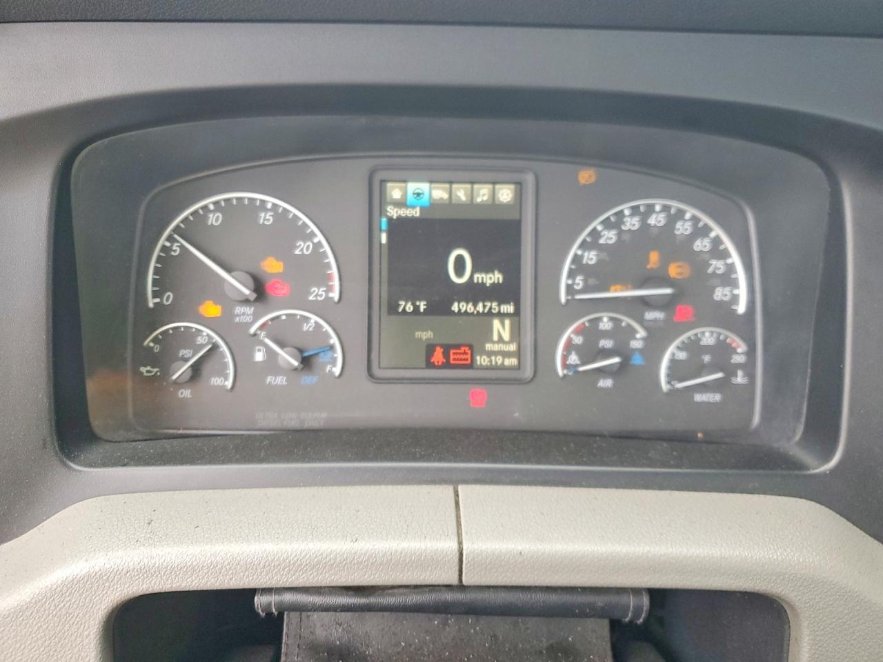 2020 Freightliner Cascadia 116 Semi Truck