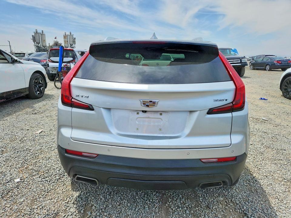 2022 Cadillac XT4 Luxury