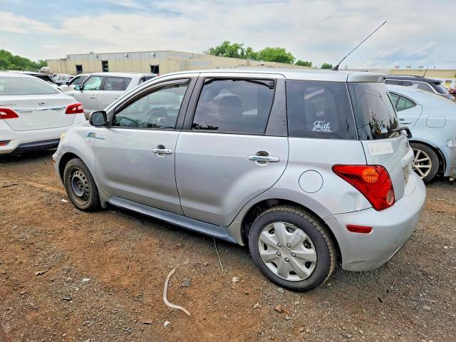 2005 Scion Toyt