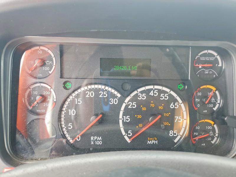 2019 Freightliner Business Class M2 BOX Truck