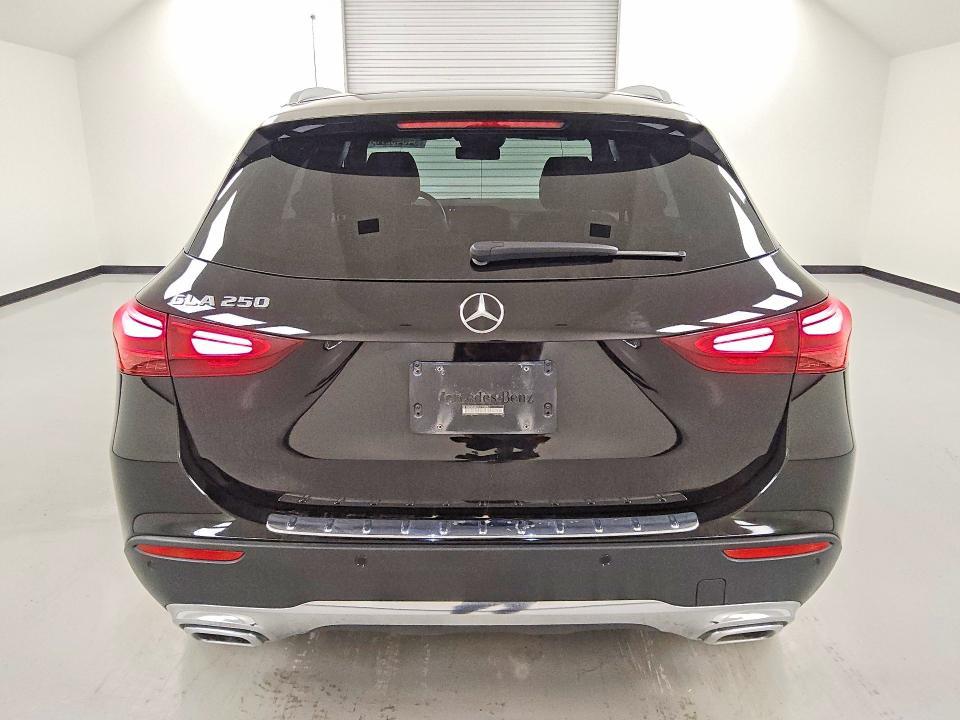 2025 Mercedes-Benz Gla 250